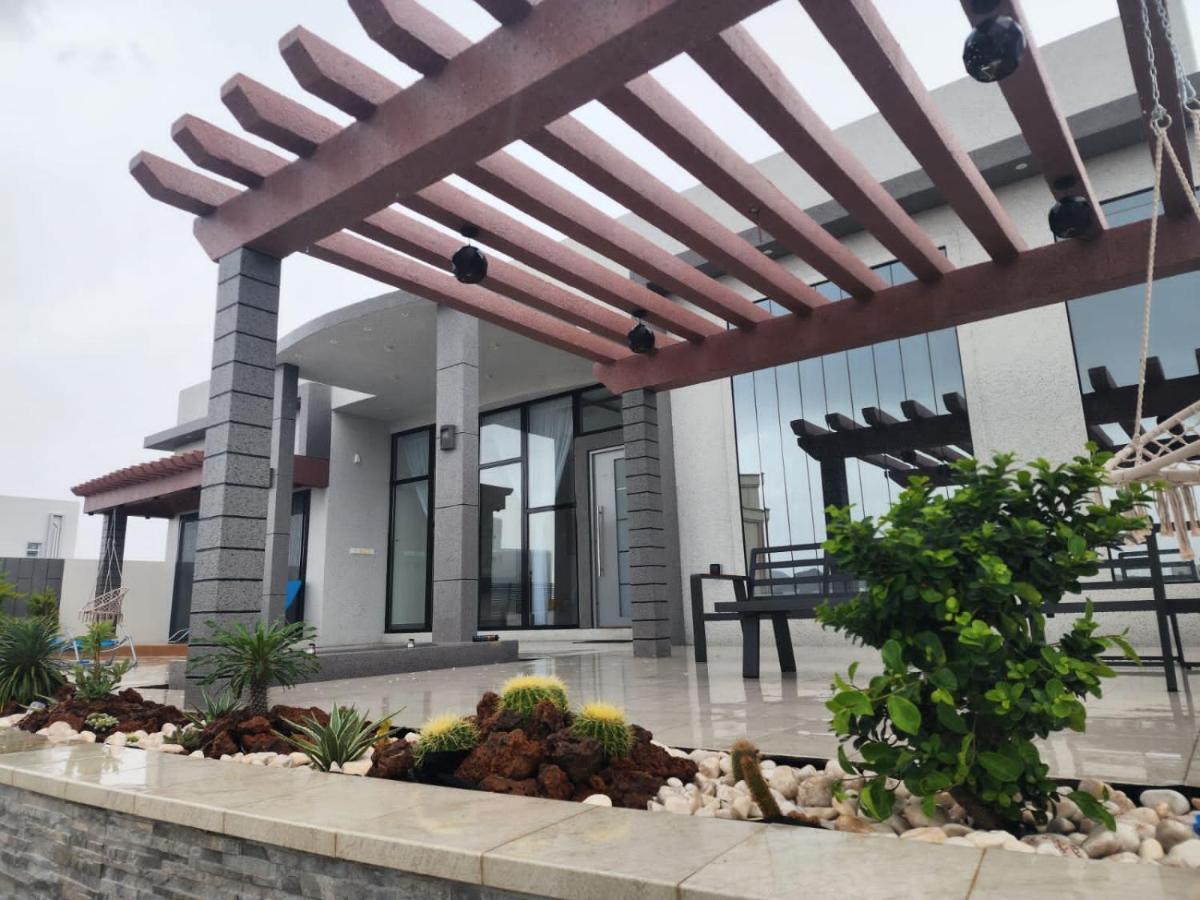 षाले Skylight Jabal al Akhdhar